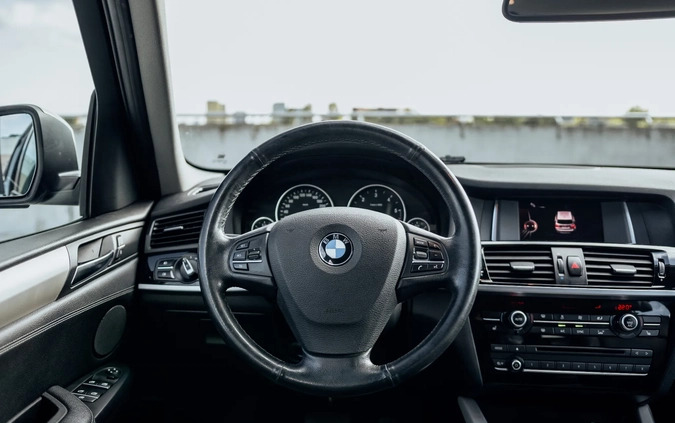 BMW X3 cena 75000 przebieg: 194000, rok produkcji 2015 z Lublin małe 562
